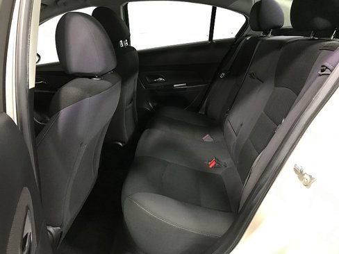 Used 2014 Chevrolet Cruze LT image 20