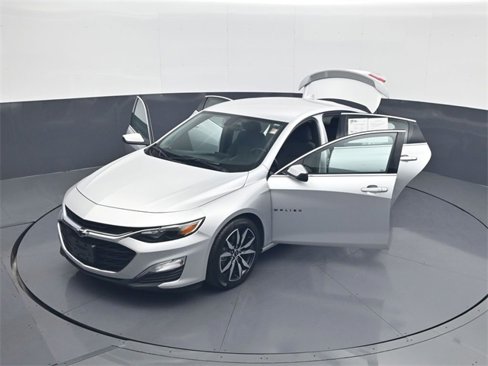 Used 2021 Chevrolet Malibu RS image 30