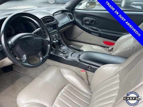 Used 2000 Chevrolet Corvette Coupe image 7