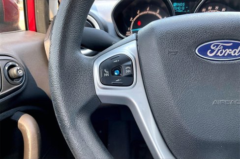Used 2017 Ford Fiesta SE image 10