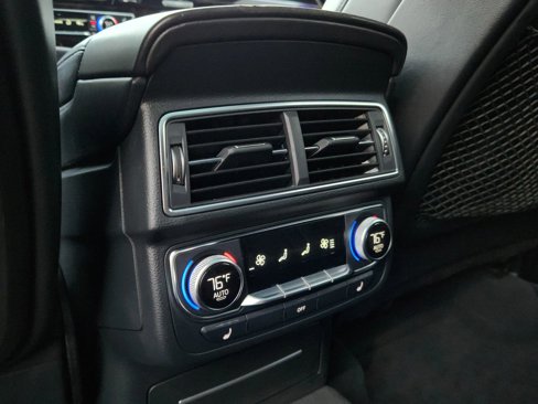 Used 2017 Audi Q7 3.0T Prestige w/ Prestige Package image 20