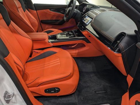 New 2025 Aston Martin DBX 707 image 25