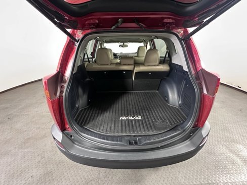 Used 2015 Toyota RAV4 Limited image 14