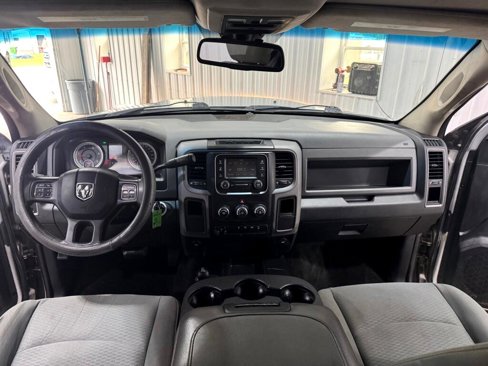 Used 2016 RAM 3500 Tradesman w/ Chrome Appearance Group image 15