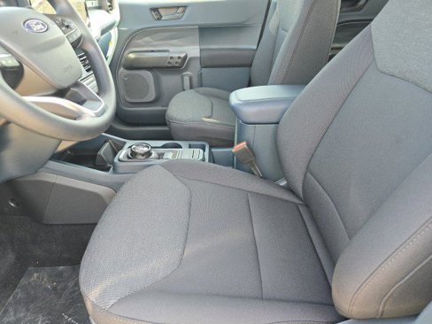New 2025 Ford Maverick XL image 33