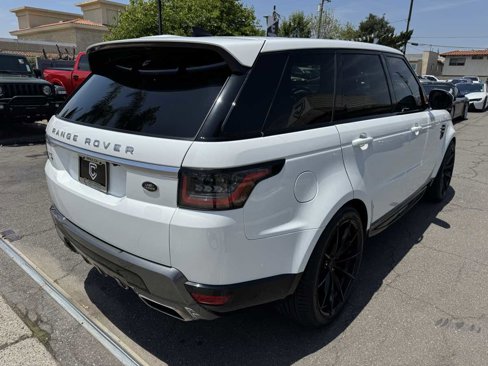 Used 2020 Land Rover Range Rover Sport HSE image 6