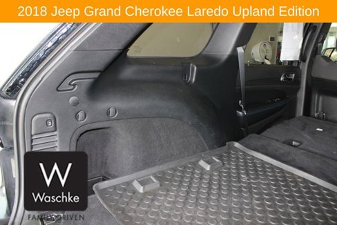 Used 2018 Jeep Grand Cherokee Laredo image 19