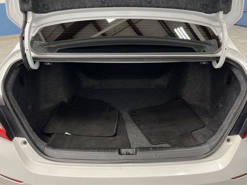 Used 2022 Honda Accord Sport image 12