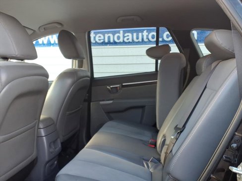 Used 2012 Hyundai Santa Fe SE image 10