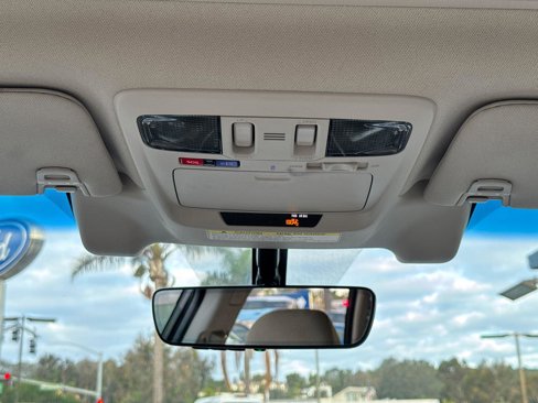 Used 2019 Subaru Outback 2.5i Premium image 25