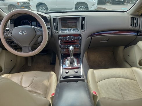 Used 2015 INFINITI Q60 Journey w/ Premium Package image 13