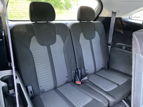 Used 2021 Kia Sorento LX image 36