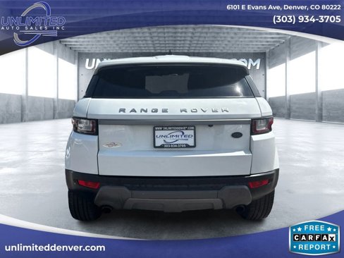 Used 2017 Land Rover Range Rover Evoque SE image 4