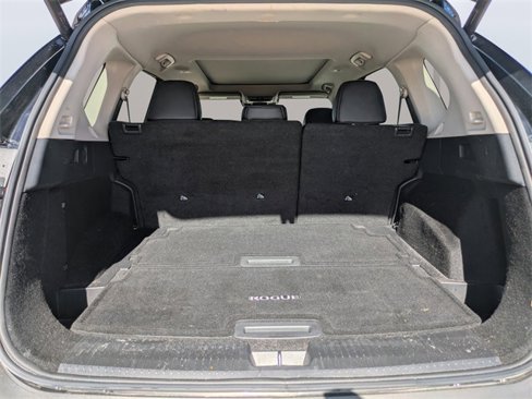 Used 2021 Nissan Rogue SL image 12