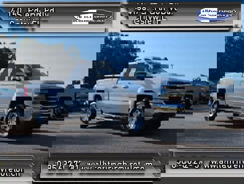 Used 2018 Chevrolet Silverado 1500 LT w/ Trailering Package image 1