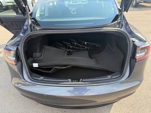 Used 2021 Tesla Model 3 Standard Range Plus image 17