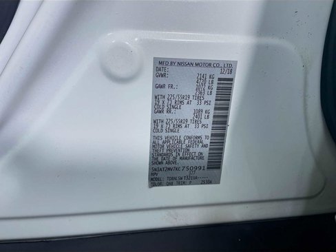 Used 2019 Nissan Rogue SL w/ Premium Package image 31