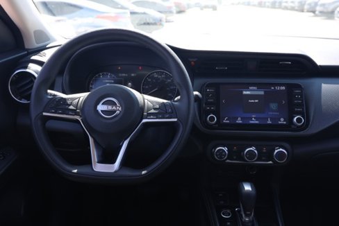 Used 2024 Nissan Kicks SV image 22