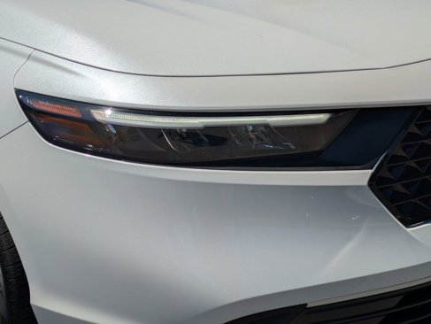 Used 2024 Honda Accord LX image 10