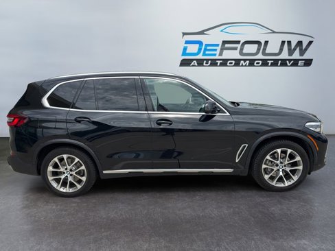 Used 2020 BMW X5 xDrive40i w/ Premium Package image 13