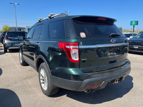 Used 2013 Ford Explorer XLT image 4