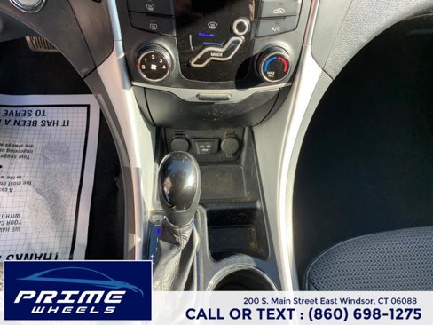 Used 2012 Hyundai Sonata SE image 19