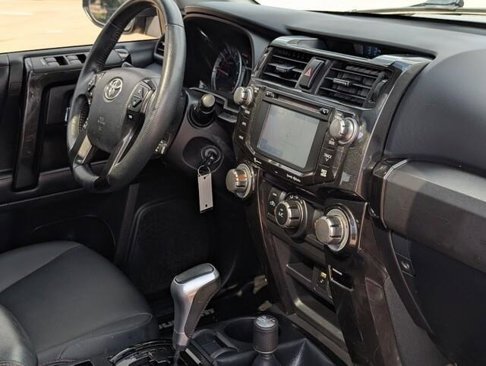 Used 2019 Toyota 4Runner TRD Off-Road Premium image 38