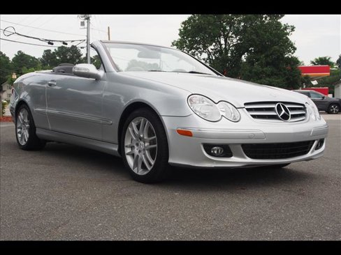 Used 2009 Mercedes-Benz CLK 350 Cabriolet image 7