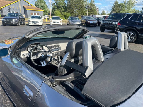 Used 2003 BMW Z4 3.0i image 15