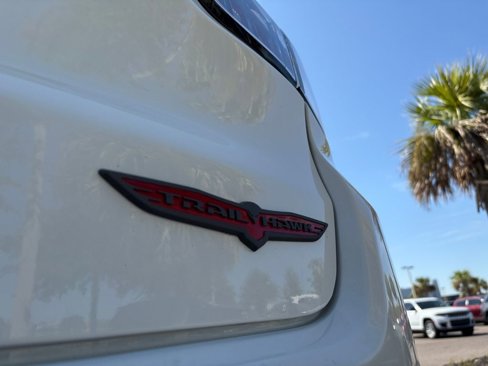 Used 2023 Jeep Compass Trailhawk image 10