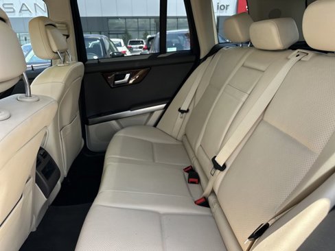 Used 2014 Mercedes-Benz GLK 350 4MATIC image 6