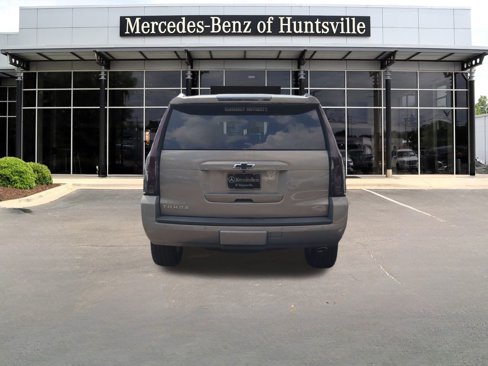 Used 2018 Chevrolet Tahoe LT w/ LT Signature Package image 4