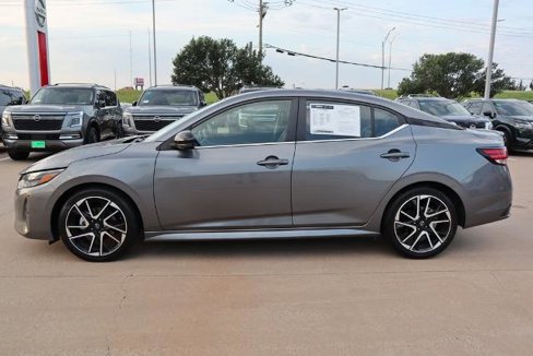Certified 2024 Nissan Sentra SR w/ SR Premium Package image 2