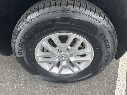 Used 2018 Nissan Frontier SV w/ Value Truck Package image 29