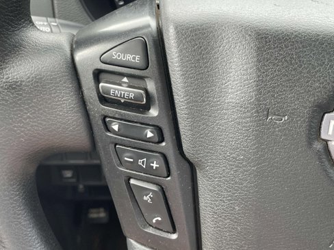 Used 2022 Nissan Frontier SV image 22