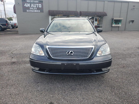 Used 2004 Lexus LS 430 image 3