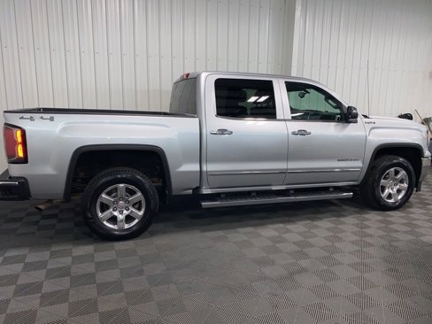 Used 2017 GMC Sierra 1500 SLT image 5