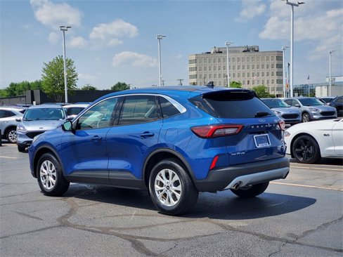 Used 2023 Ford Escape Active w/ Tech Pack #2 image 3