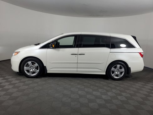 Used 2013 Honda Odyssey Touring Elite image 7