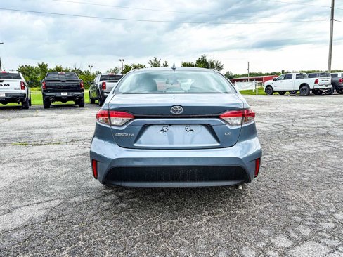Used 2023 Toyota Corolla LE image 6