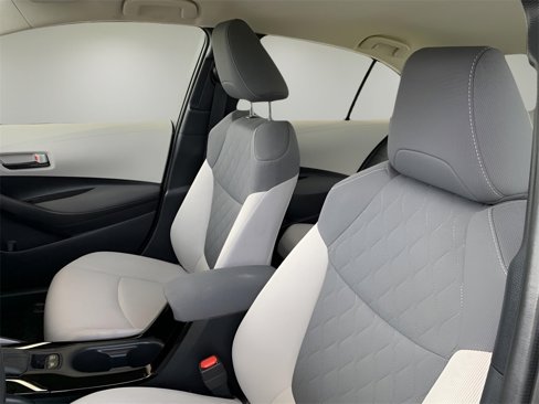 Used 2022 Toyota Corolla LE image 22
