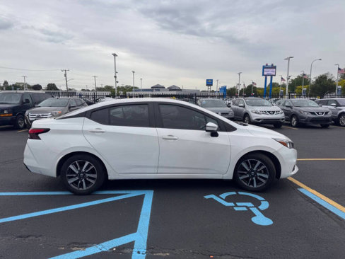 Used 2021 Nissan Versa SV image 31
