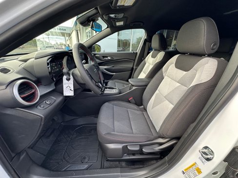 New 2025 Chevrolet Trax RS w/ Driver Confidence Package image 12