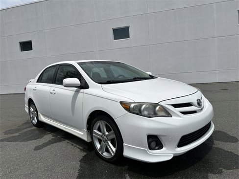 Used 2013 Toyota Corolla S image 7
