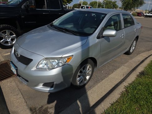 Used 2009 Toyota Corolla LE image 1