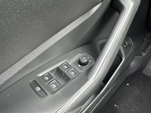 Used 2020 Volkswagen Jetta S image 27