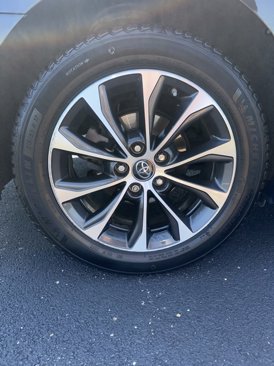 Used 2017 Toyota Avalon XLE image 21