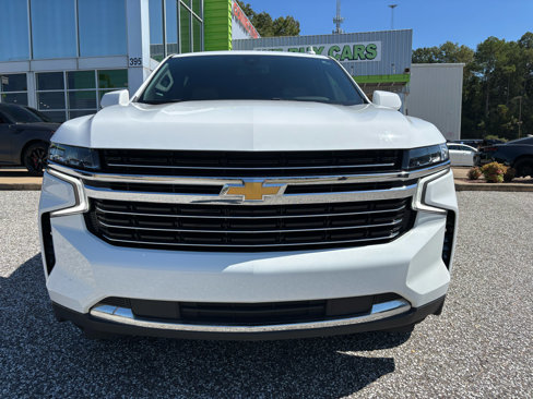 Used 2021 Chevrolet Suburban LT w/ Rear Media and Nav Package image 8