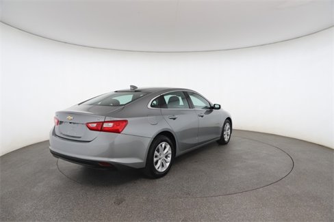Used 2023 Chevrolet Malibu LT image 18