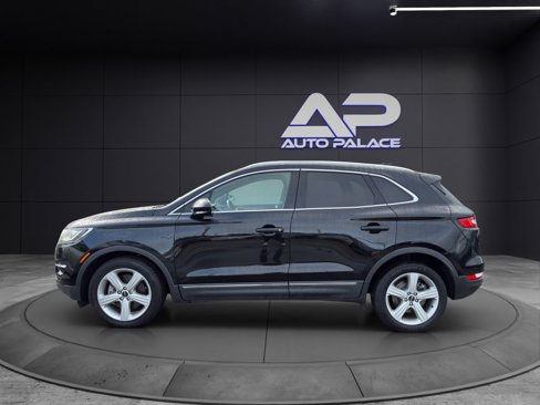 Used 2017 Lincoln MKC Premiere image 7